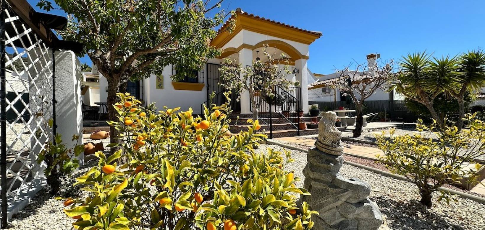 Revente - Villa - Hondón de las Nieves - La Montañosa