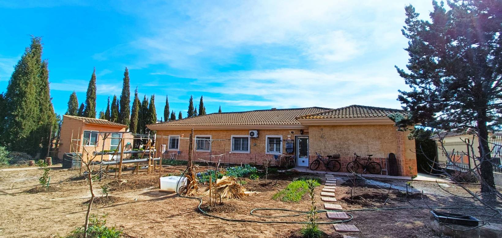 Alquiler a largo plazo - Chalet - Hondón de los Frailes