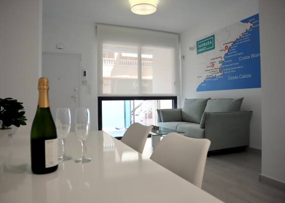 Apartment / flat - Resale - Torrevieja - Centro