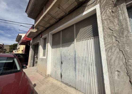 Casa de pueblo - Venta - La Romana - La Romana