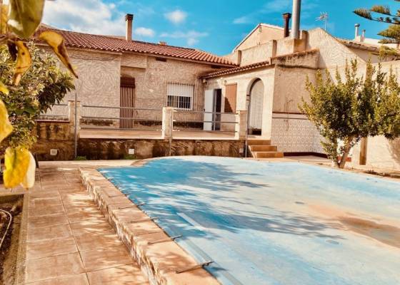 Casa de pueblo - Venta - Macisvenda - AMC-BB1802