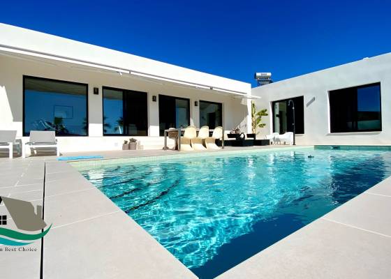 Chalet - Nueva construcción  - La Romana - La Romana