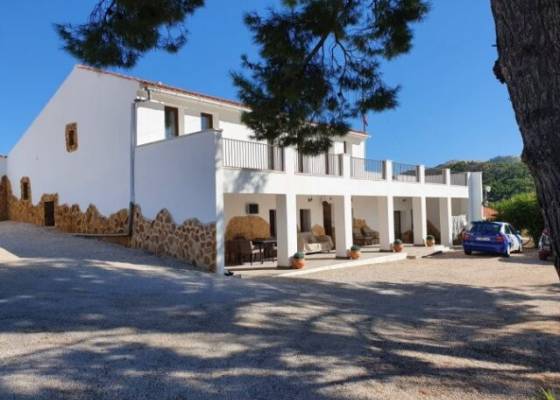 Chalet - Venta - Algueña - Algueña