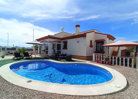 Chalet - Venta - Hondón de las Nieves - Hondón de las Nieves