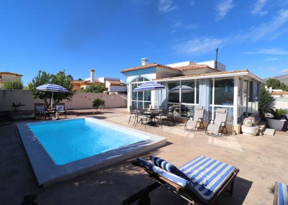 Chalet - Venta - Hondón de las Nieves - Hondón de las Nieves