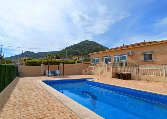 Chalet - Venta - Hondón de los Frailes - Hondón de los Frailes