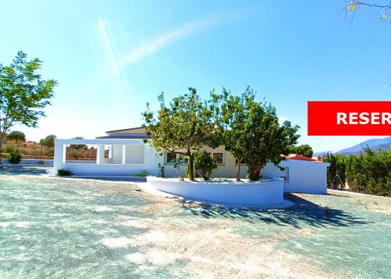 Chalet - Venta - Hondón de los Frailes - Hondón de los Frailes