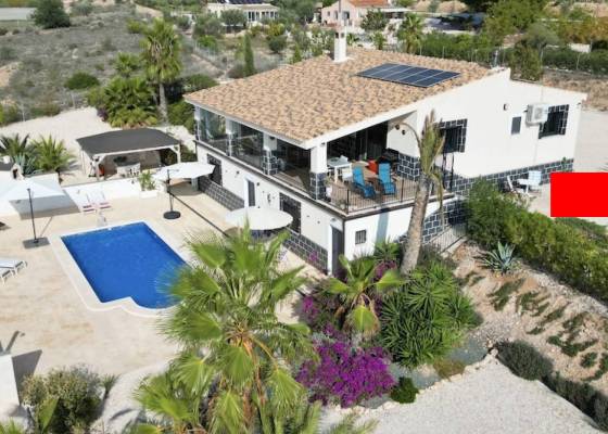 Chalet - Venta - La Romana - La Romana