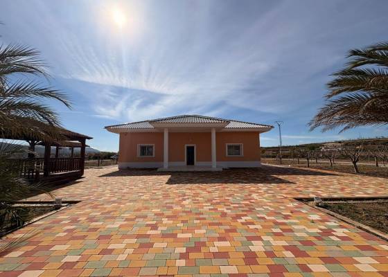 Chalet - Venta - Pinoso - Pinoso