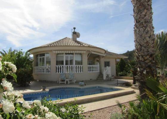 Detached villa - Resale - La Romana - La Romana