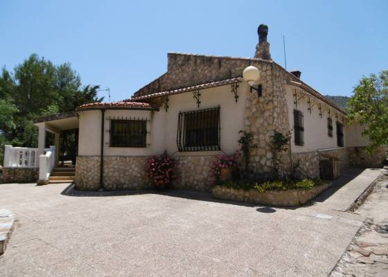 Detached villa - Resale - Yecla - Yecla