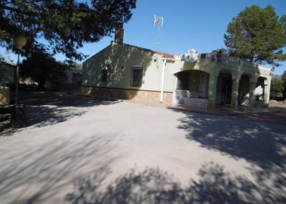 Detached villa - Resale - Yecla - Yecla
