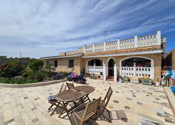 Detached villa - Venta - Sax - Sax
