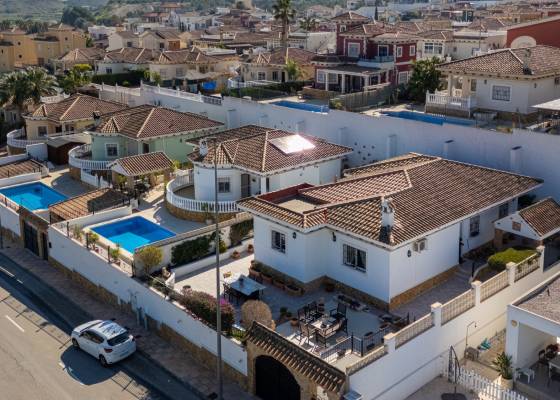 Detached villa - Wederverkoop - Bigastro - Villas Andrea