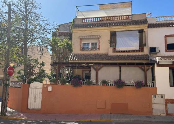 Detached villa - Wederverkoop - Los Montesinos - Los Montesinos