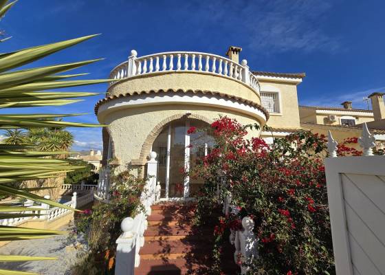 Detached villa - Wederverkoop - Monforte del Cid - Monforte del Cid