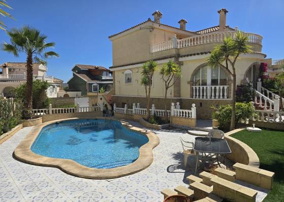 Detached villa - Wederverkoop - Monforte del Cid - Monforte del Cid