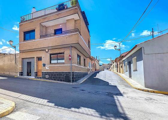 Herenhuis - Venta - Pinoso - Pinoso