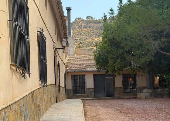 Maison de campagne - Revente - Pinoso  - Encebras