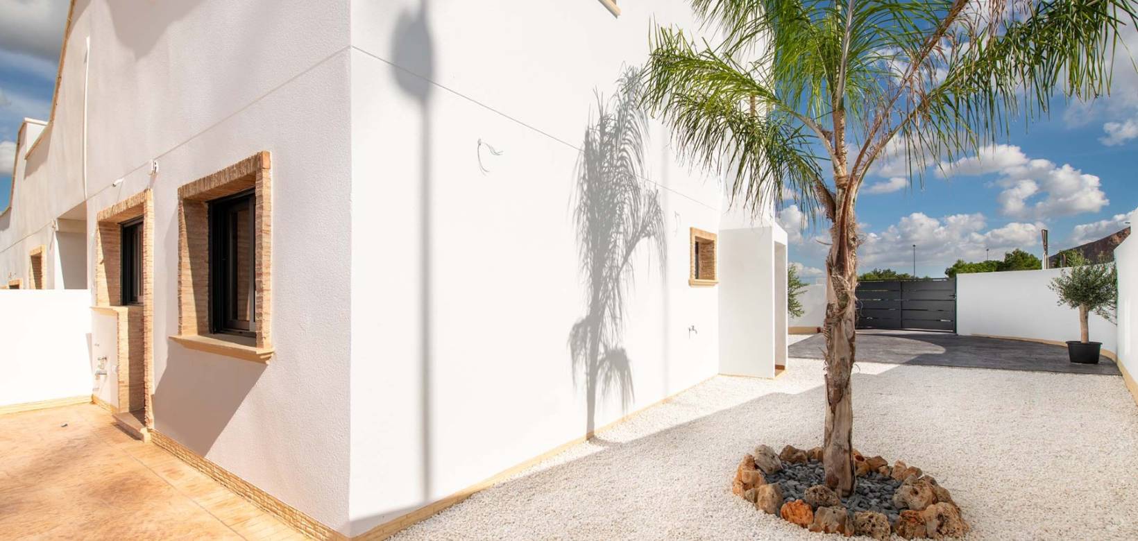 New Build - Semi Detached Villa - Cox