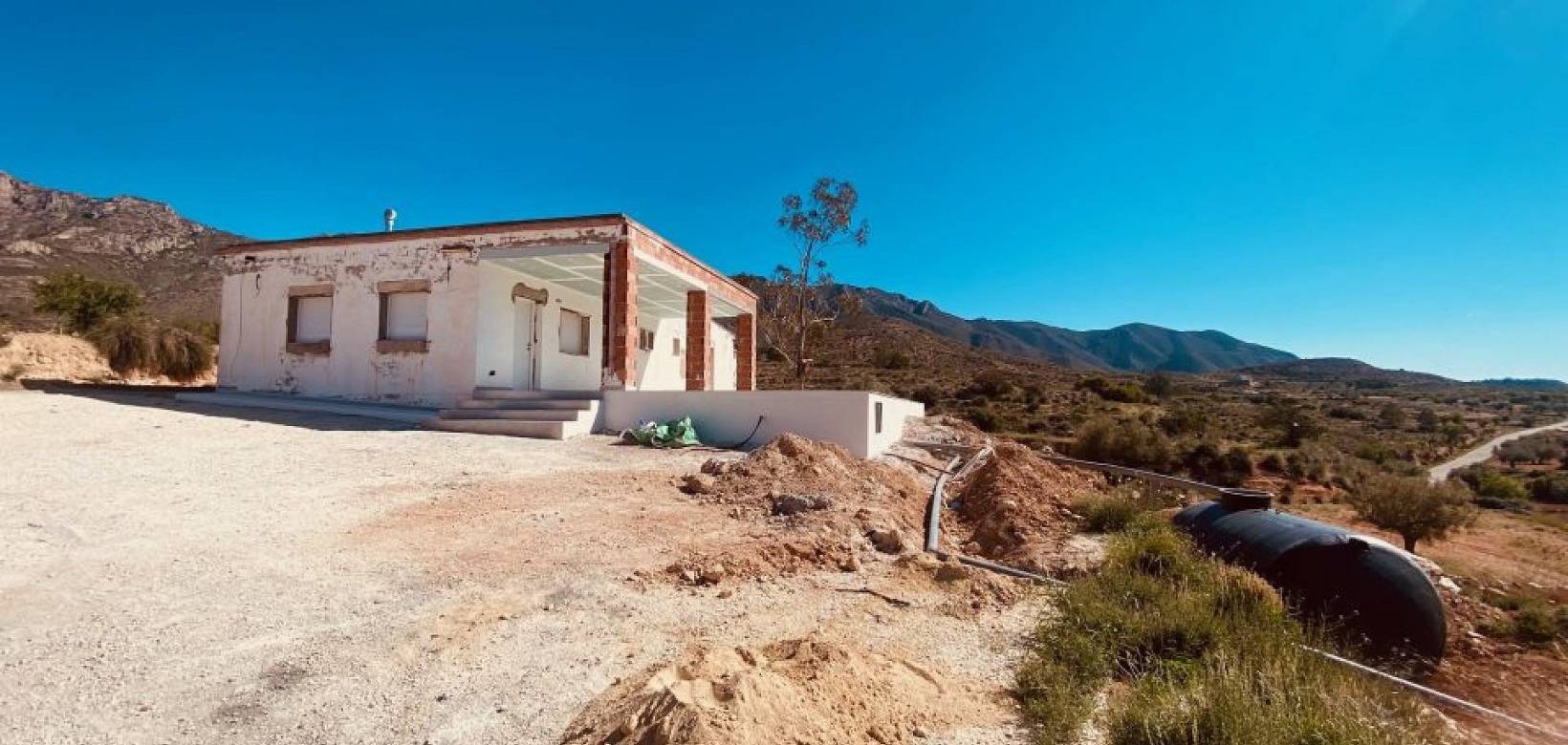 Nieuw gebouw - Villa - Hondón de las Nieves