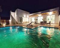 Nouvelle construction - Villa - Benijofar