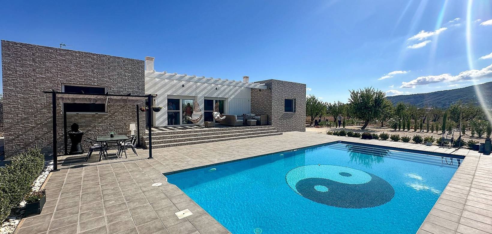 Nouvelle construction - Villa - Pinoso  - Pinoso