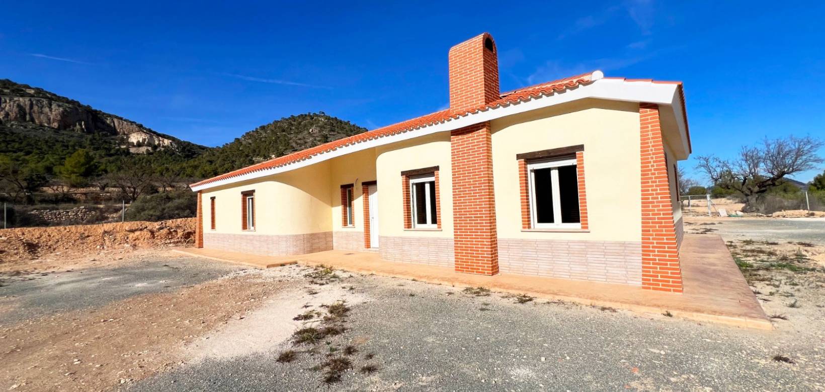 Nueva construcción  - Chalet - Monovar