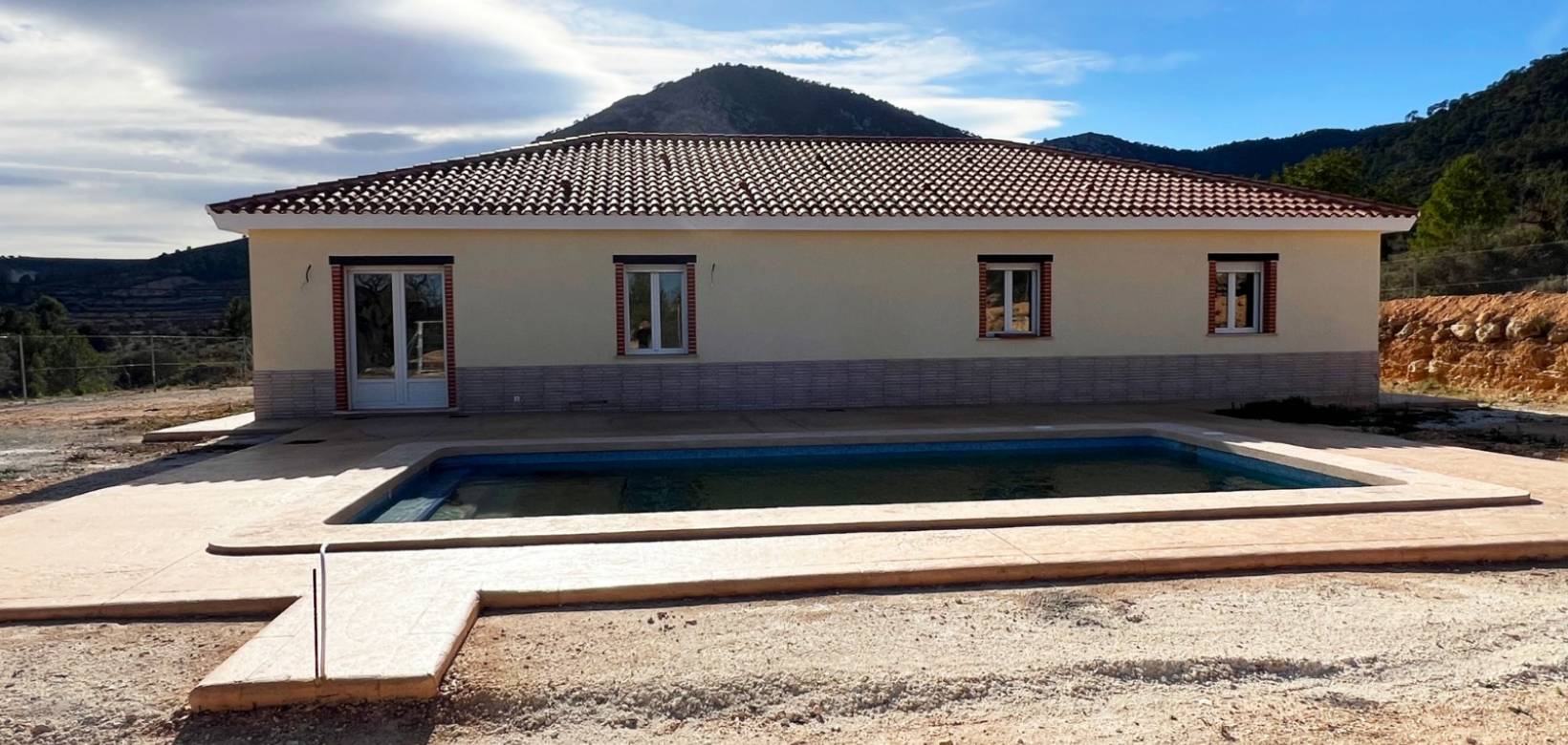 Nueva construcción  - Chalet - Monovar