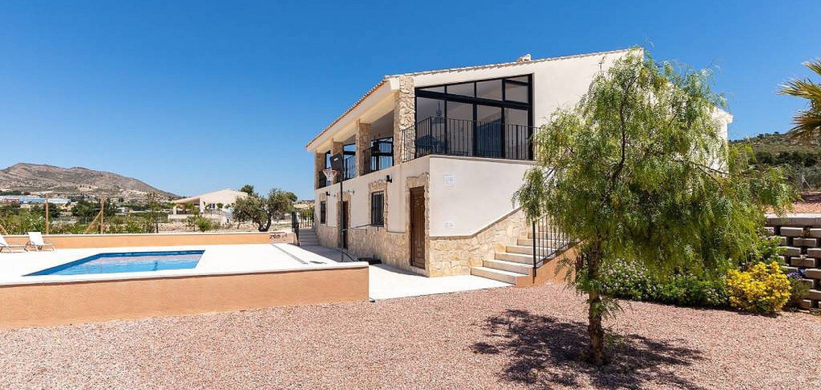 Nueva construcción  - Chalet - Novelda