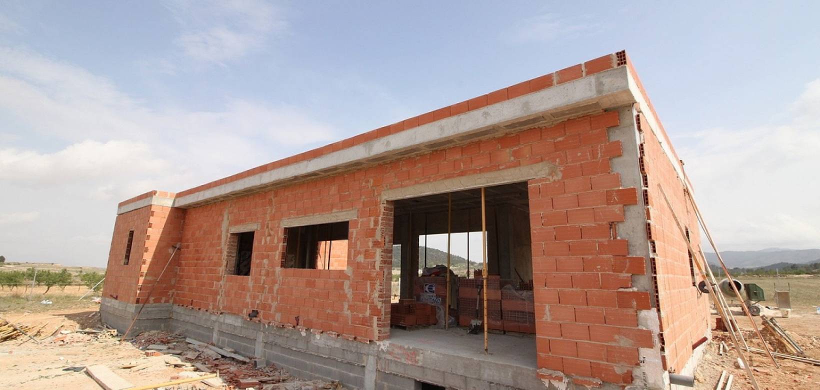 Nueva construcción  - Chalet - Pinoso