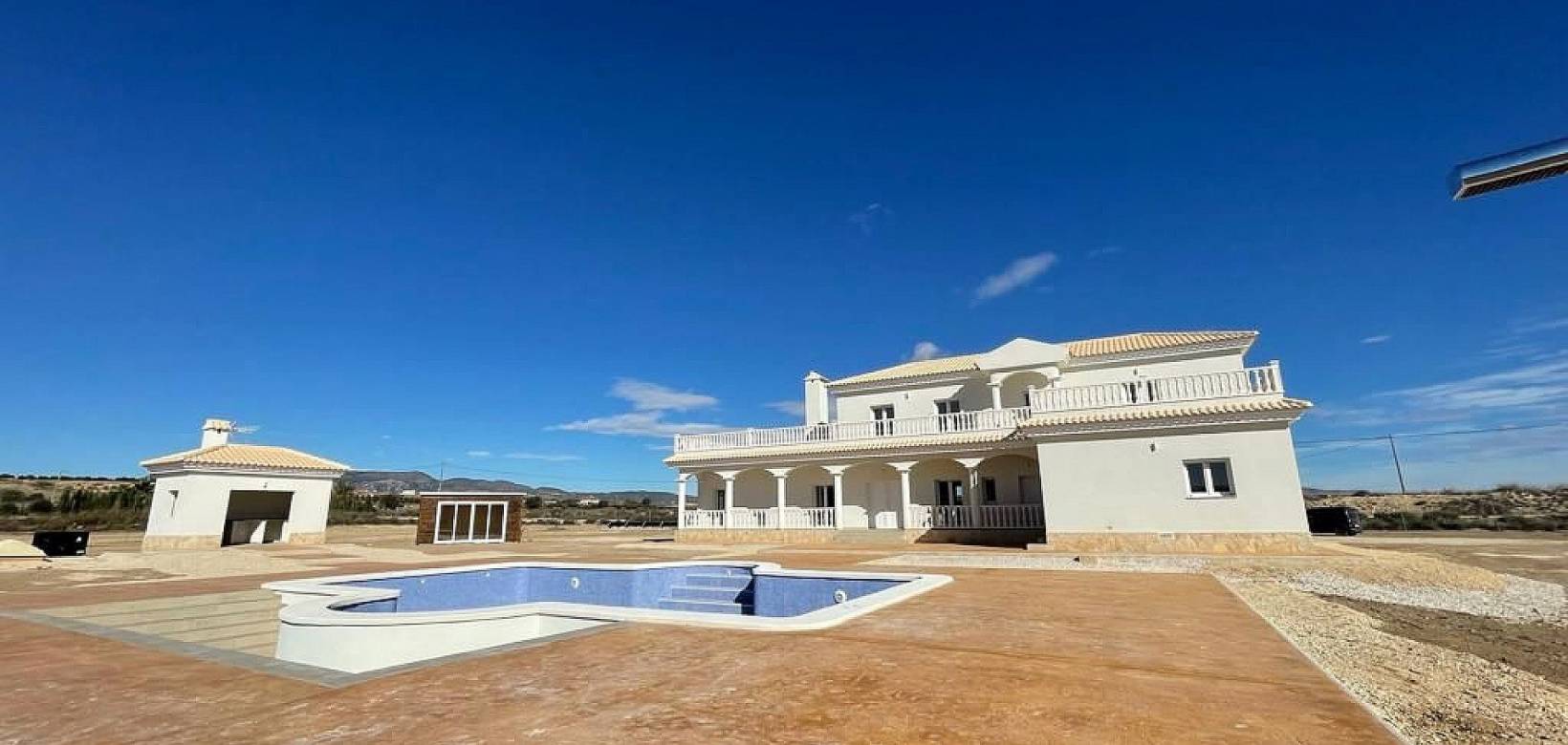 Nueva construcción  - Chalet - Pinoso