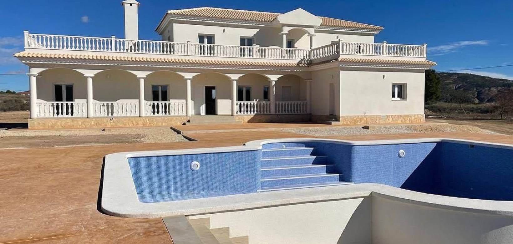 Nueva construcción  - Chalet - Pinoso