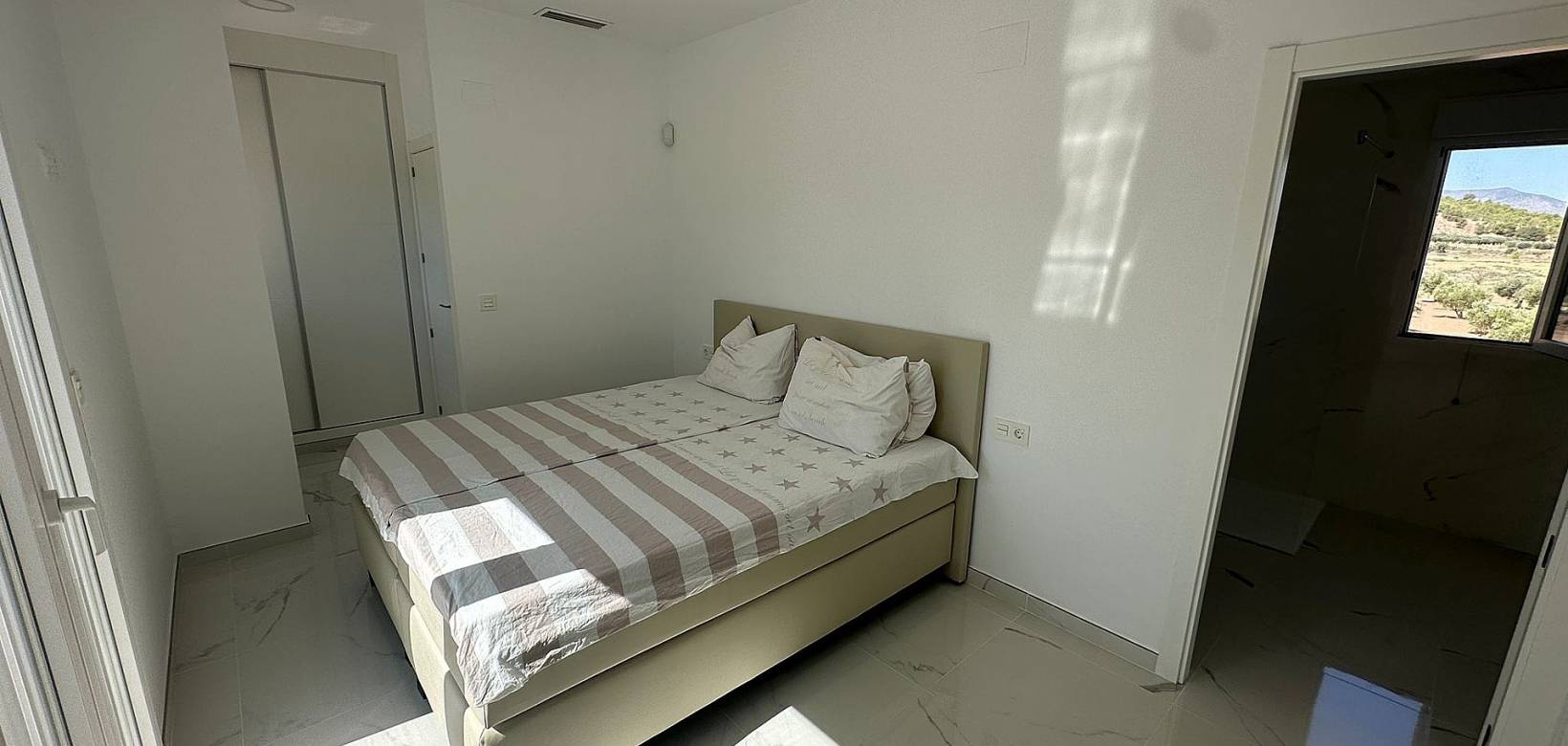 Nueva construcción  - Chalet - Pinoso