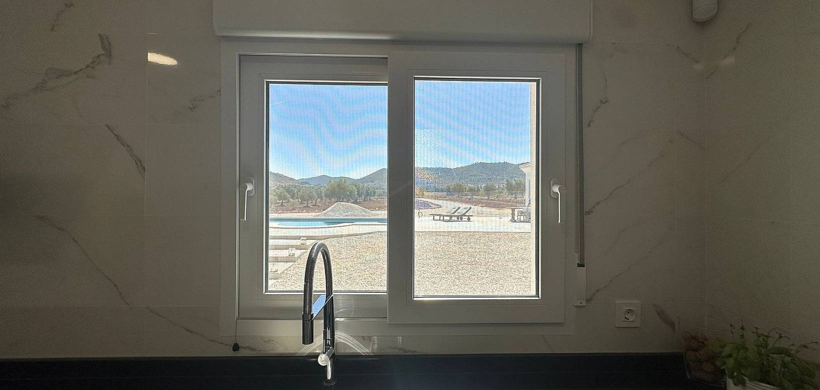 Nueva construcción  - Chalet - Pinoso