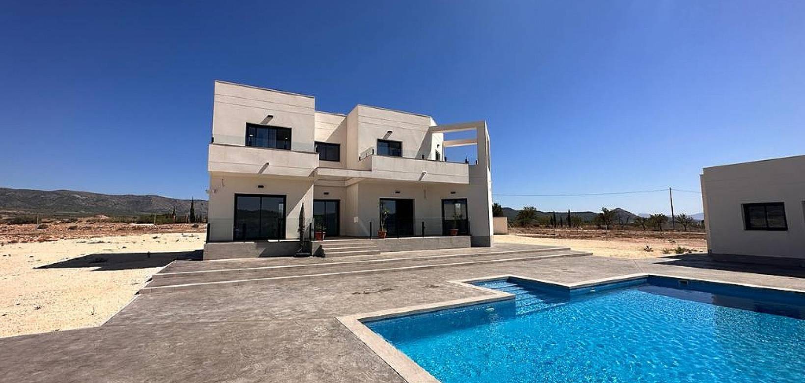 Nueva construcción  - Chalet - Pinoso