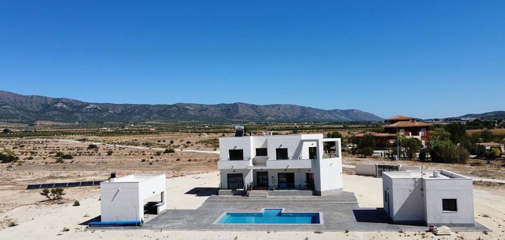 Nueva construcción  - Chalet - Pinoso