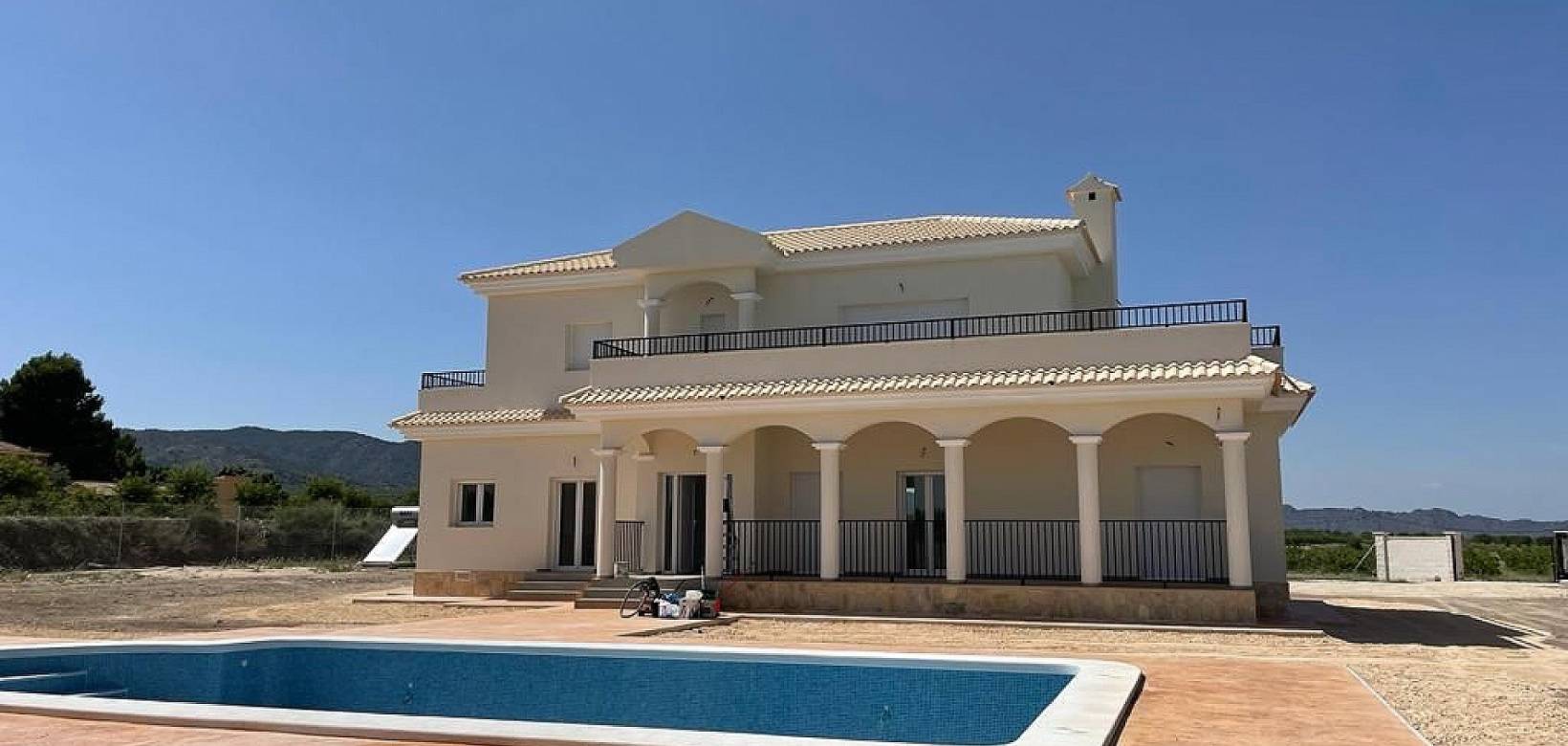 Nueva construcción  - Chalet - Pinoso