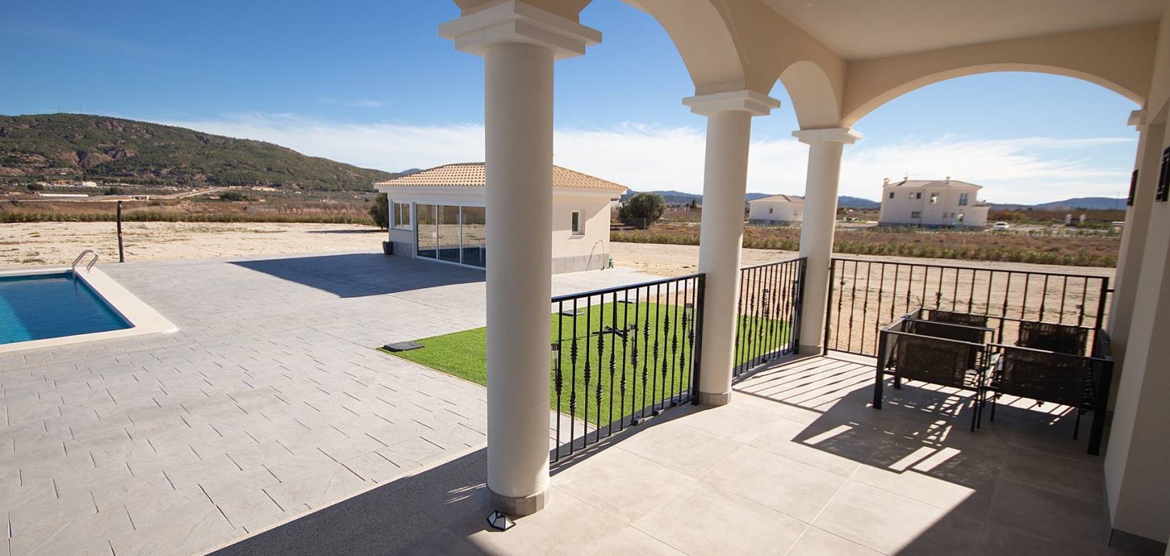 Nueva construcción  - Chalet - Pinoso