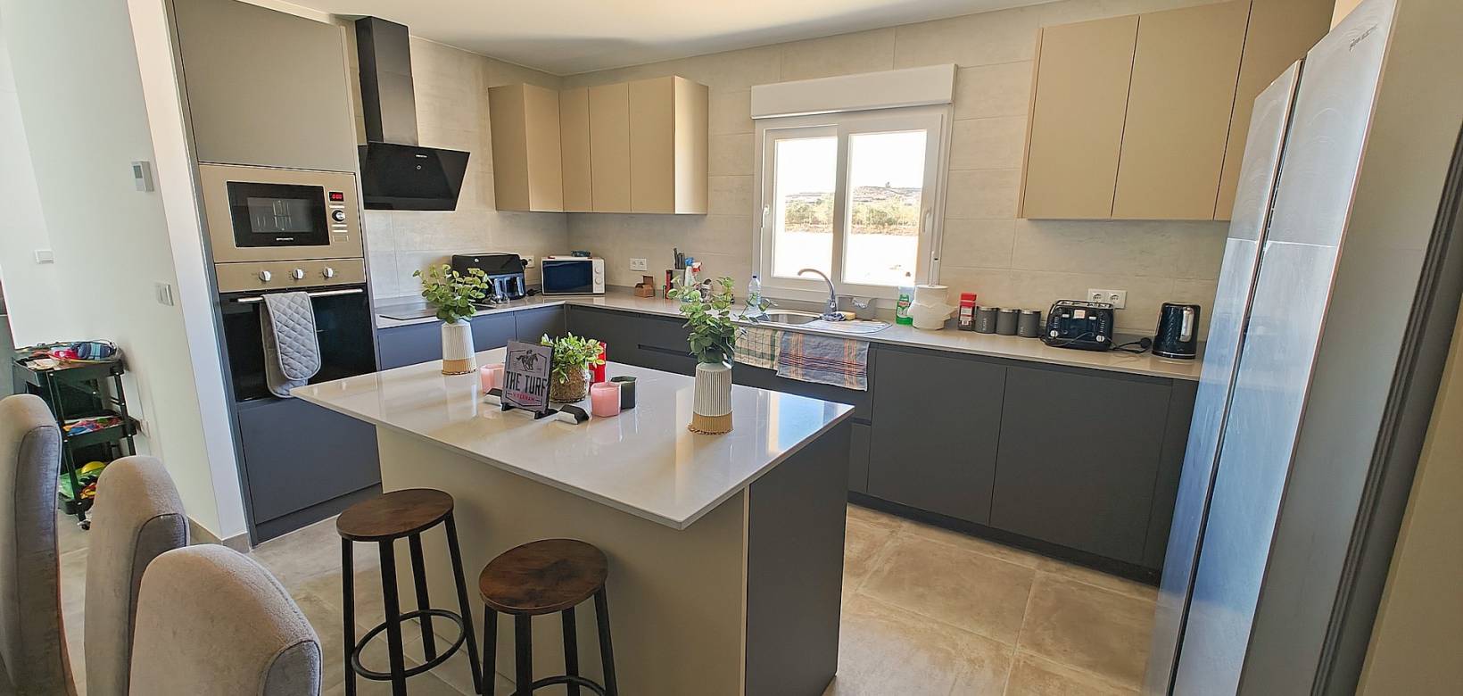 Nueva construcción  - Chalet - Pinoso