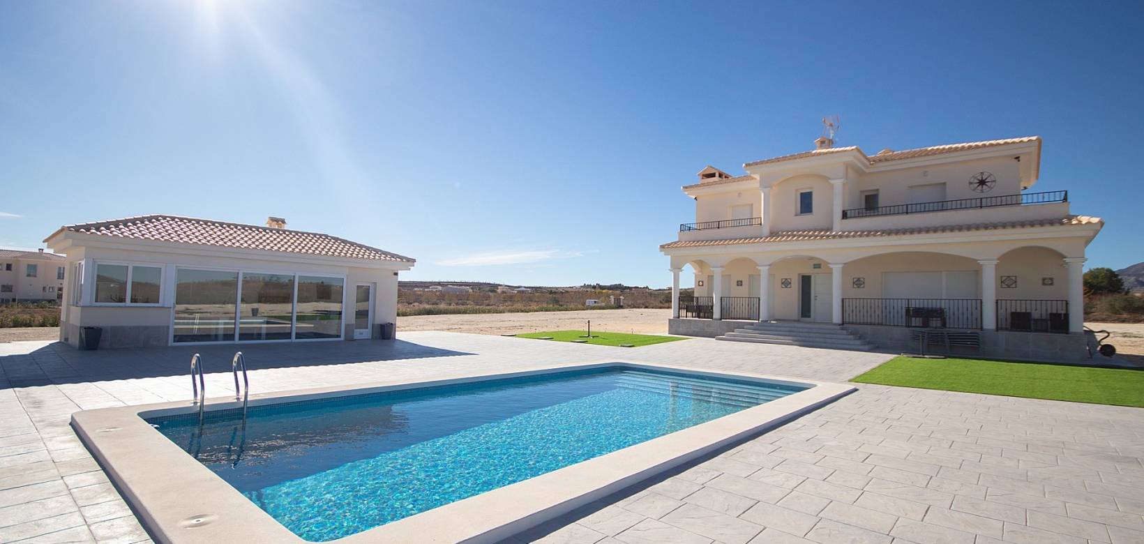 Nueva construcción  - Chalet - Pinoso