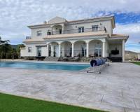 Nueva construcción  - Chalet - Pinoso