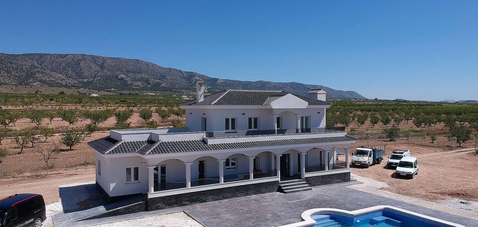 Nueva construcción  - Chalet - Pinoso