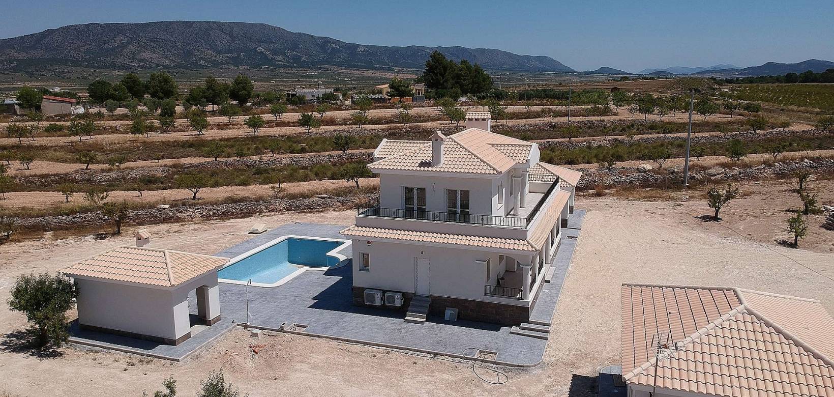 Nueva construcción  - Chalet - Pinoso