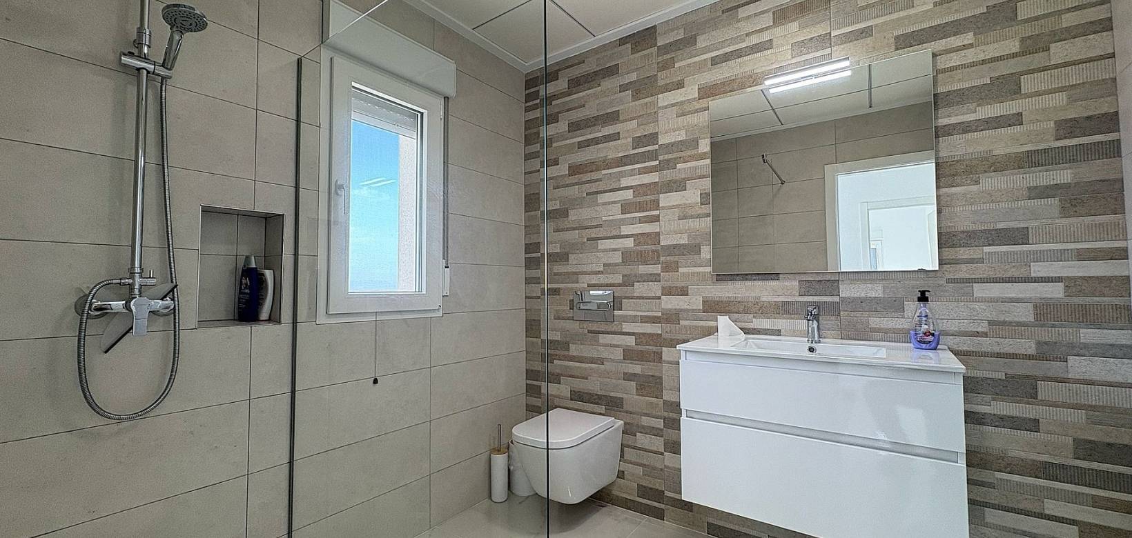 Nueva construcción  - Chalet - Pinoso