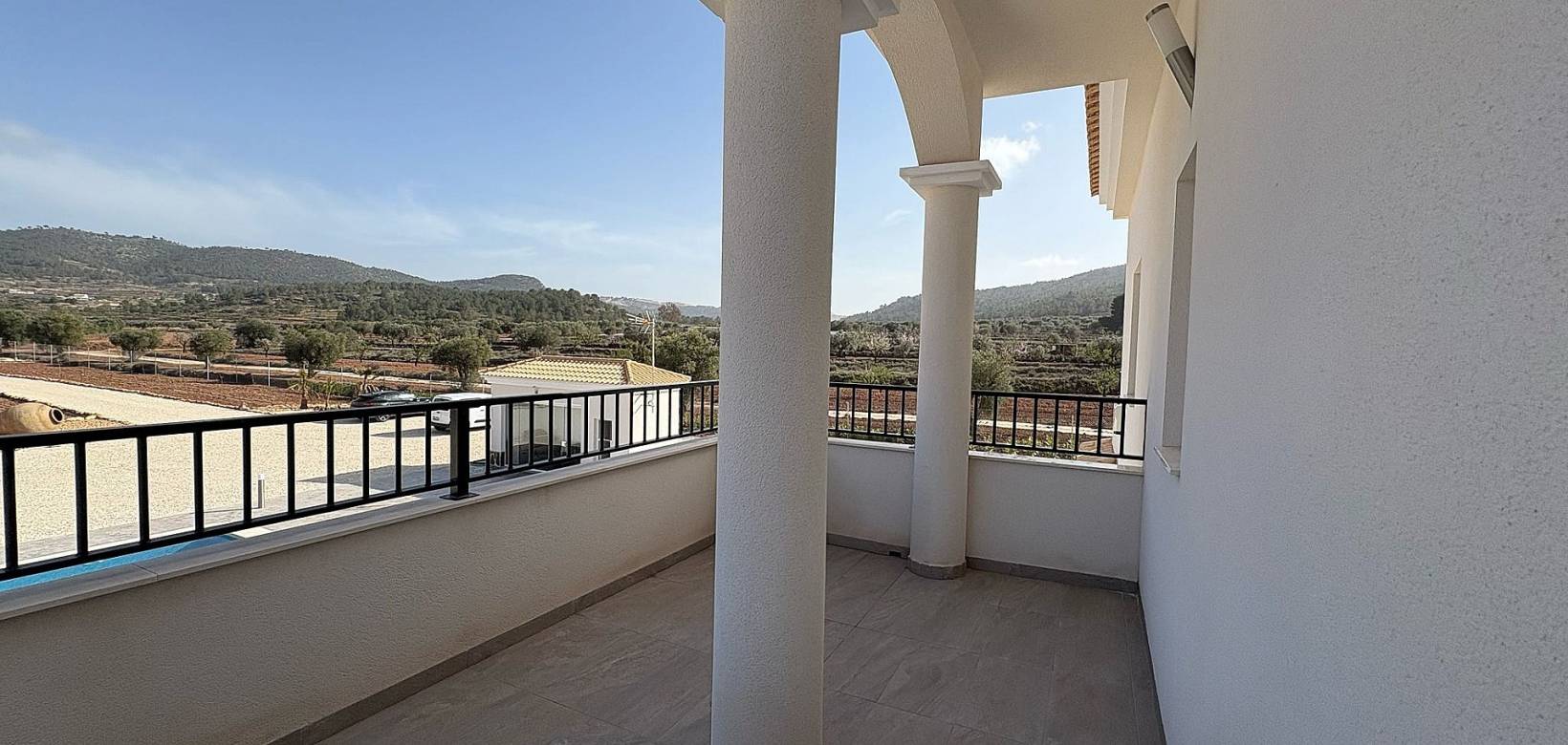 Nueva construcción  - Chalet - Pinoso