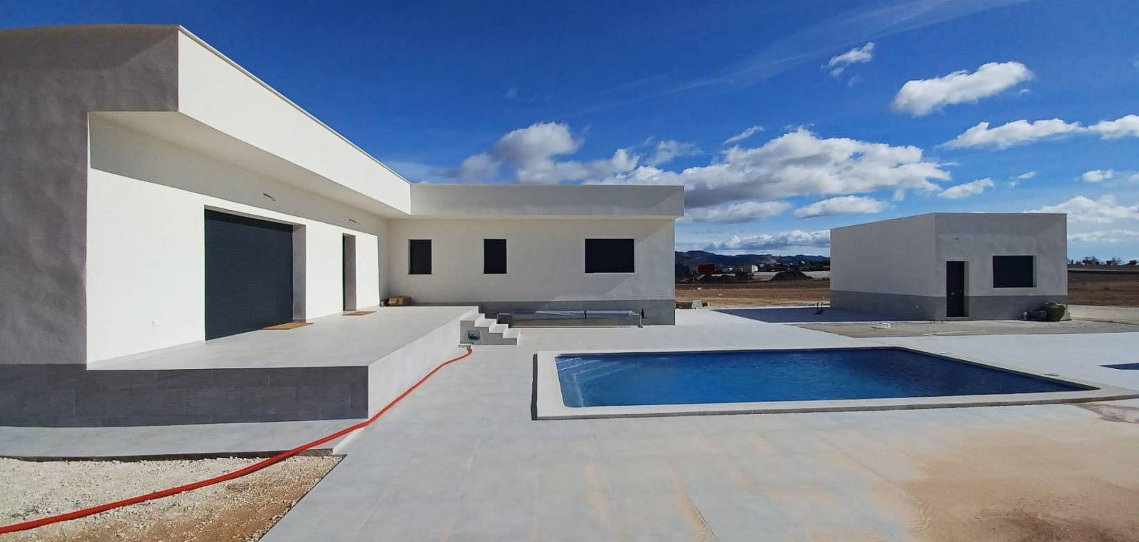 Nueva construcción  - Chalet - Pinoso