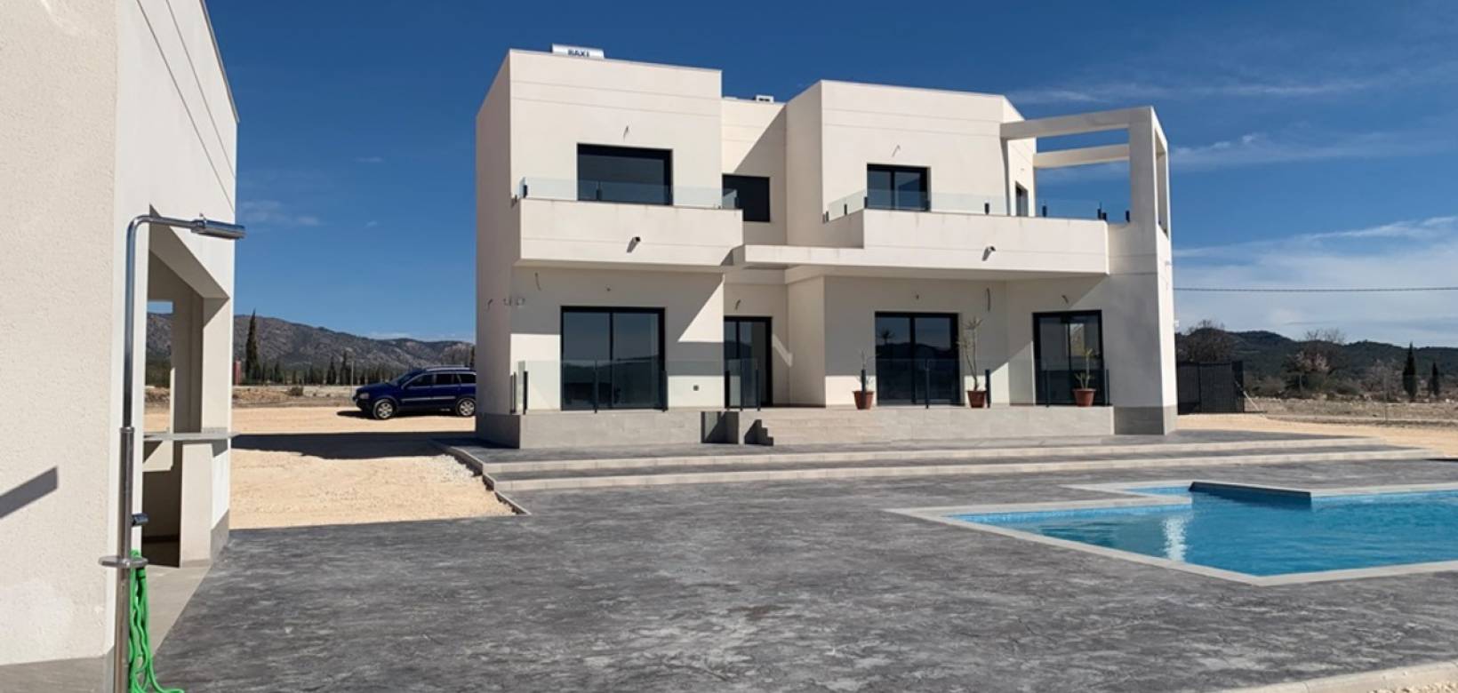 Nueva construcción  - Chalet - Pinoso