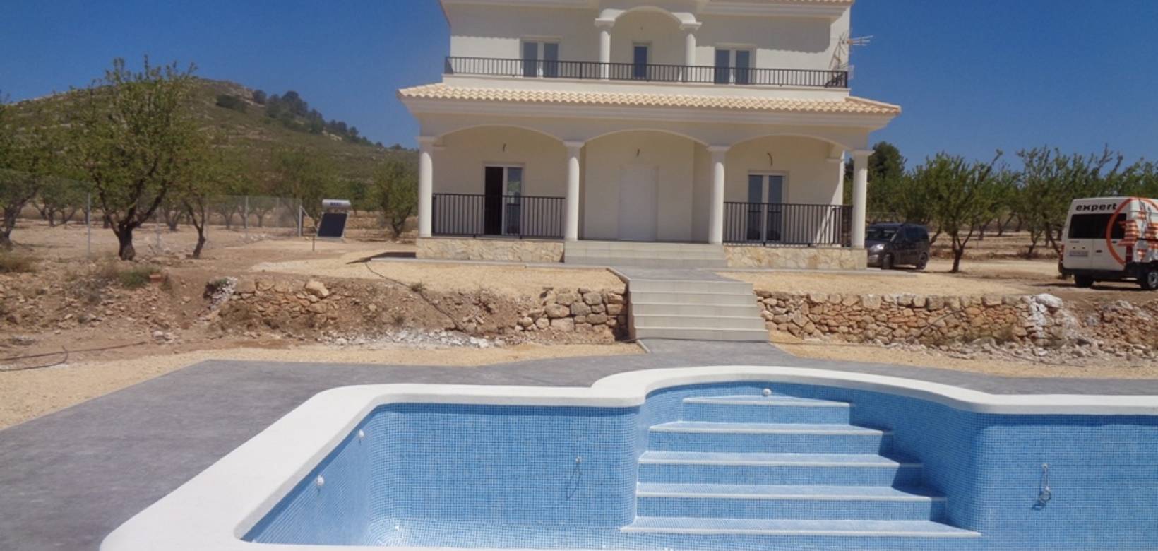 Nueva construcción  - Chalet - Pinoso