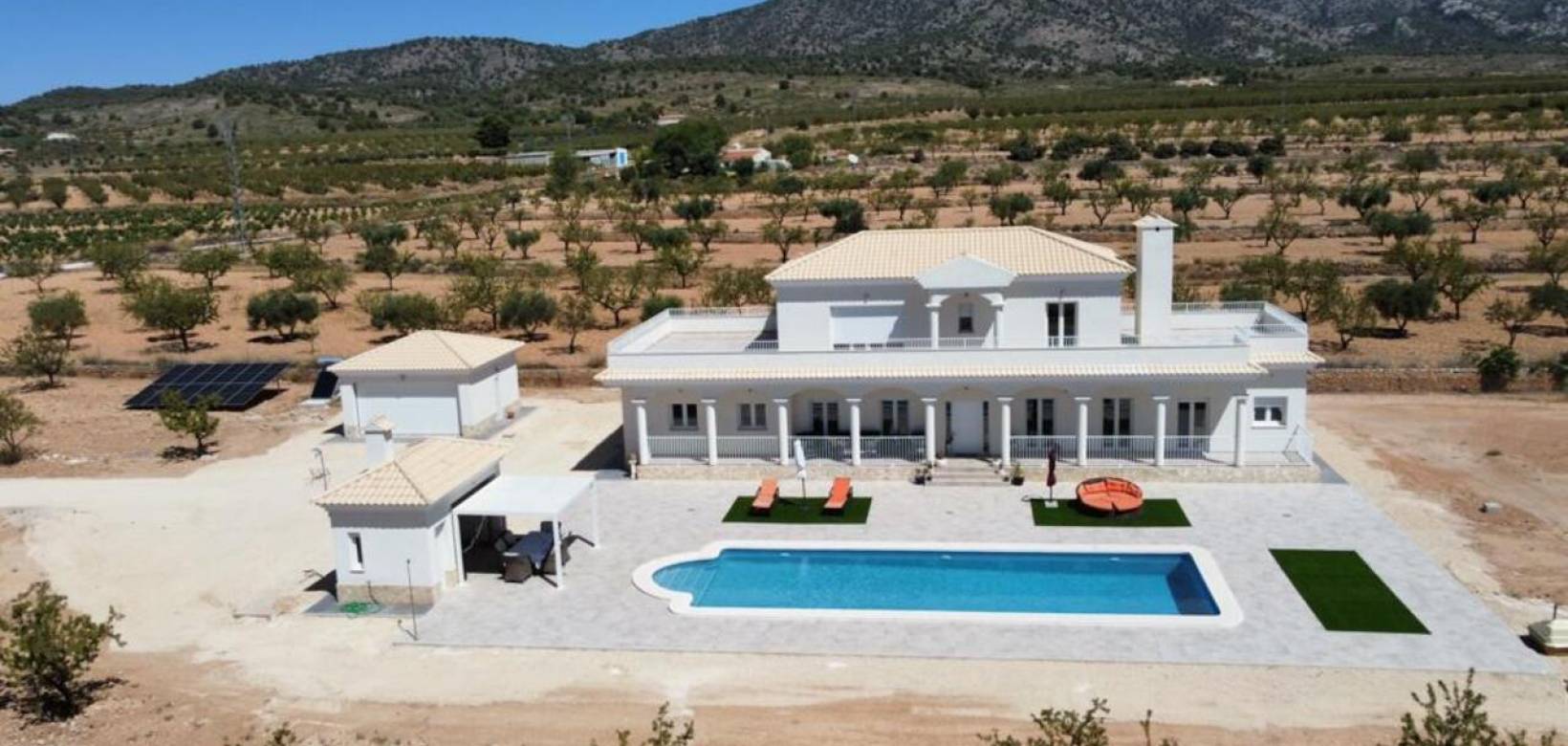 Nueva construcción  - Chalet - Pinoso